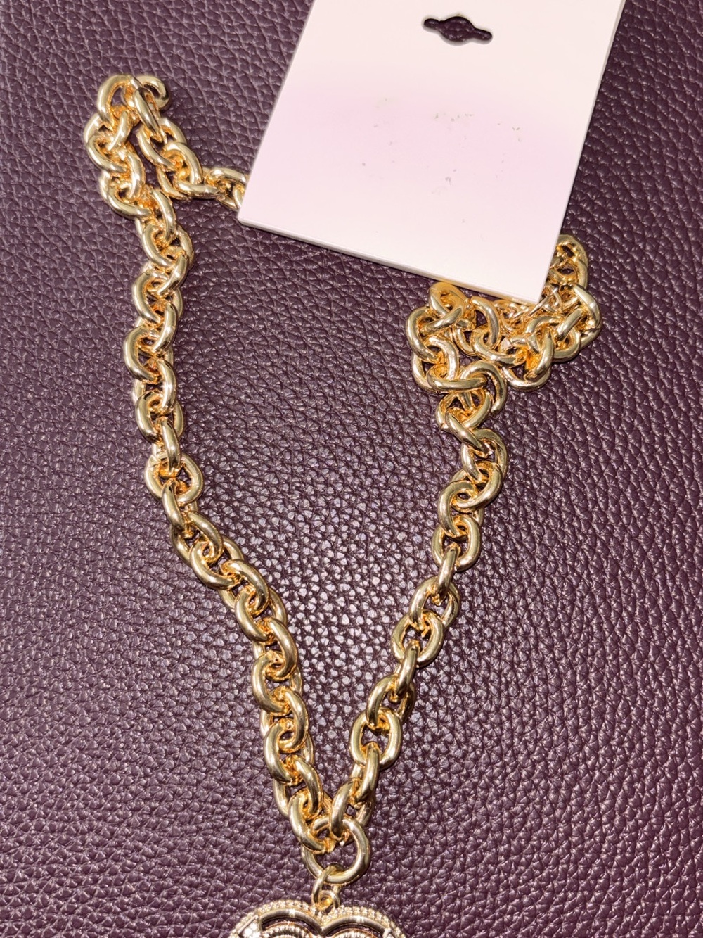 Gold Heart Link Necklace - Women's Jewelry